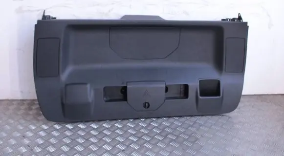 Peugeot 5008 II Tailgate trim 9815976977 9815976777