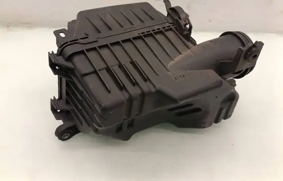 KIA Rio Air filter box 281101W200