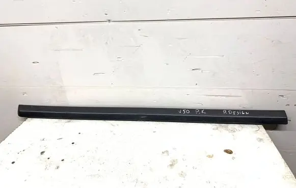 Volvo V50 Front door trim (molding) 08694730