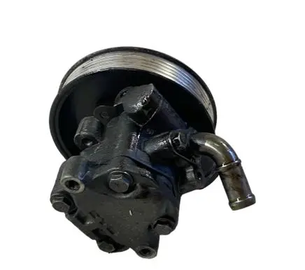 Volkswagen Touareg I Power steering pump 059145255C