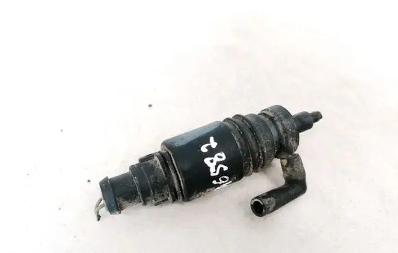 Audi 80 90 S2 B4 Windscreen/windshield washer pump