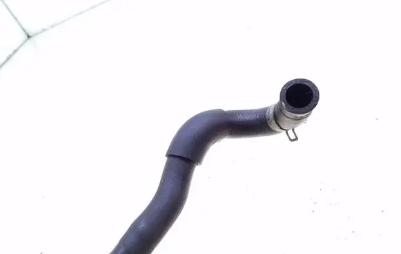 Nissan Qashqai Engine coolant pipe/hose