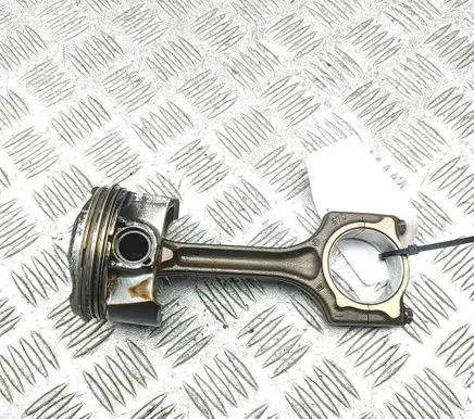 BMW 1 F20 F21 Piston 7621253 7601181