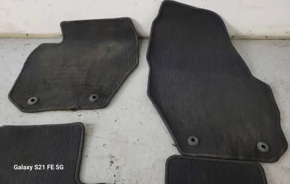 Volvo V60 Car floor mat set 