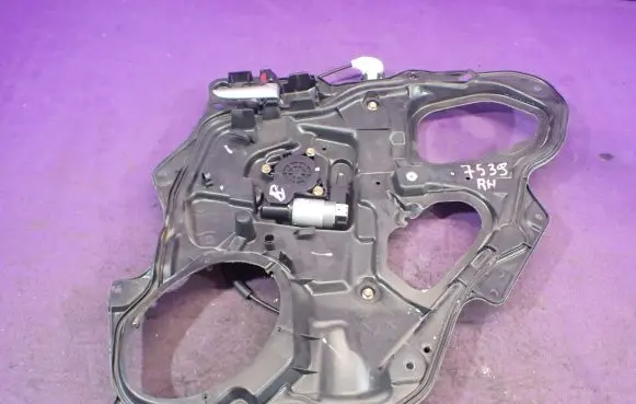 Mazda 3 I Rear door window regulator with motor BP4K7297X