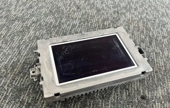 Mercedes-Benz C W204 Screen/display/small screen 124TY