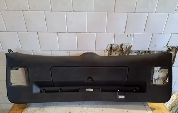 Audi Q7 4L Tailgate trim 4L0867973