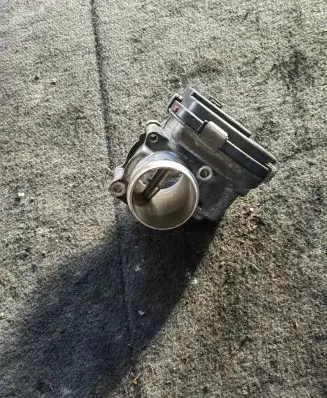 Citroen C4 Grand Picasso Throttle valve 9673534480
