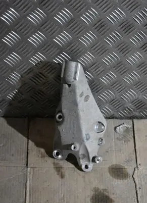 Porsche Taycan 9J1 Engine mount bracket 9J1199208C555525