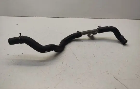 Nissan Qashqai Engine coolant pipe/hose