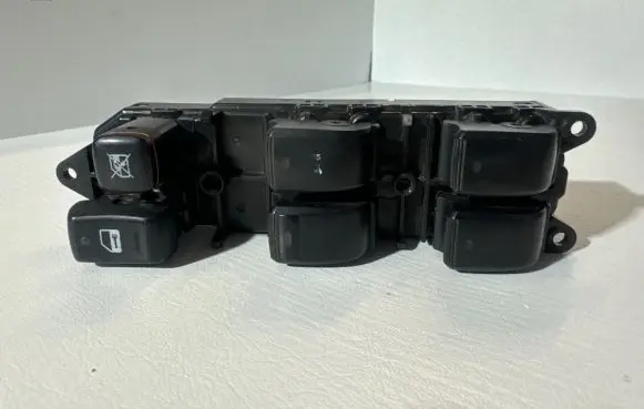 Toyota Avensis Verso Electric window control switch 514775 8404044030