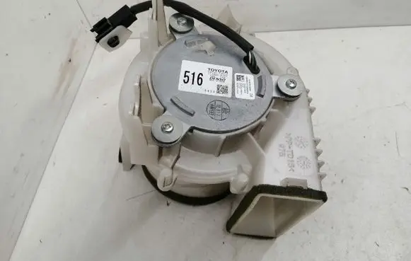 Toyota Yaris Hybrid/electric vehicle battery fan G923012010 1173005162 0160702060