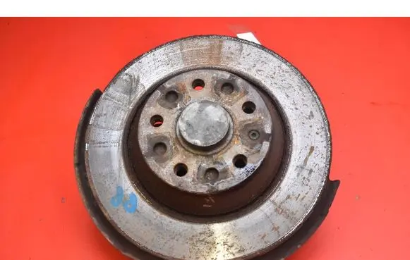 Volkswagen PASSAT B7 USA Front wheel hub spindle knuckle 