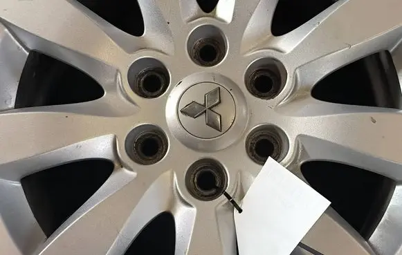 R18 alloy rim