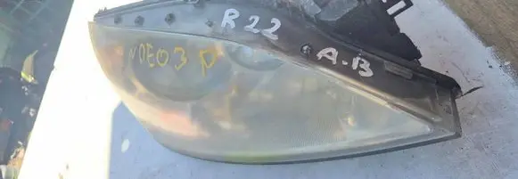 Ford Mondeo Mk III Headlight/headlamp 123210