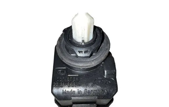 Volkswagen Golf IV Headlight level adjustment motor 1J0941295C 007878