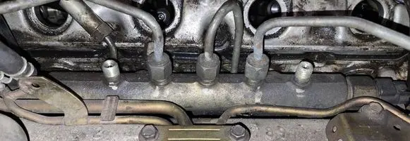 Fuel main line pipe
