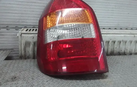 Opel Zafira A Rear/tail lights