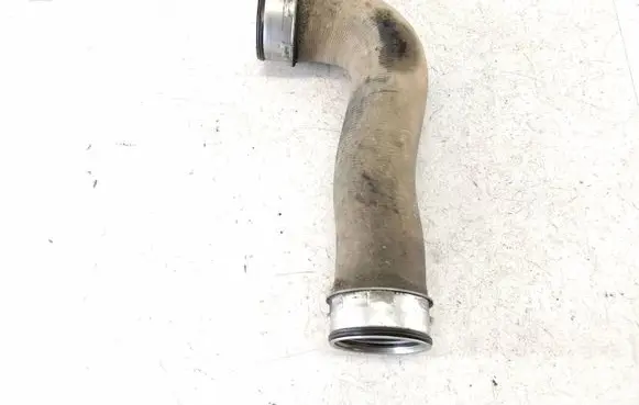 Volkswagen PASSAT B6 Intercooler hose/pipe 564052 524052