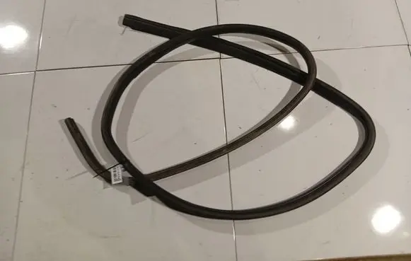 Ford Focus C-MAX Rubber seal front coupe door
