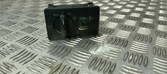 Ford Focus C-MAX Light switch 3M5T13A024AB
