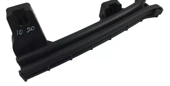 Renault Arkana Rear door window/glass frame 822173676R