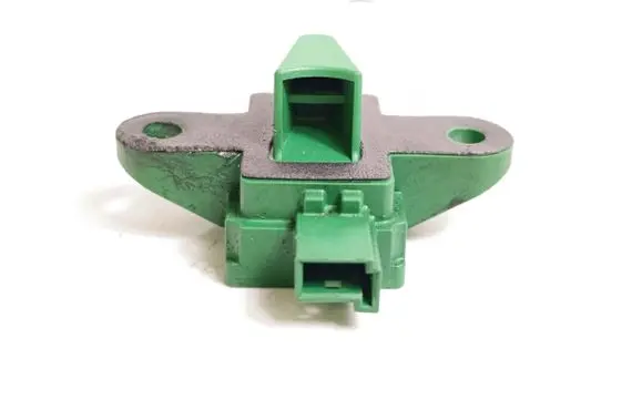 Mercedes-Benz E W212 Fuel cut-off switch A1729056100