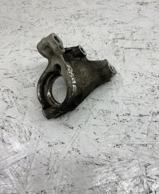 Citroen C4 Cactus Driveshaft support bearing bracket 