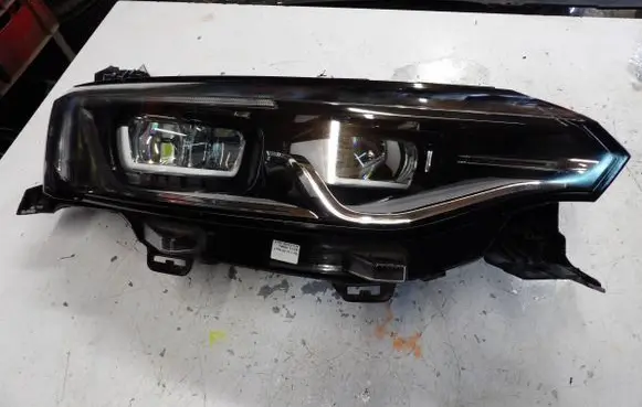 Renault Talisman Headlight/headlamp 260100184R 89911451 89909143