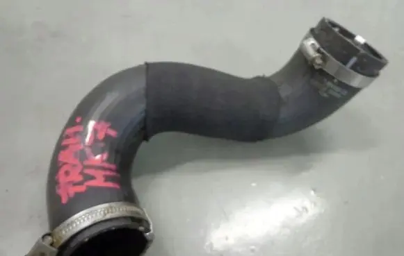 Ford Transit Coolant pipe/hose 