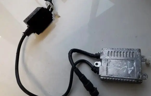 Alfa Romeo 166 Headlight ballast module Xenon