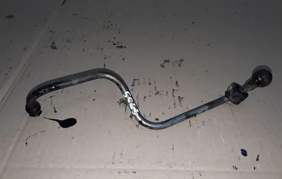 Dodge Nitro Turbo turbocharger oiling pipe/hose NOCODE