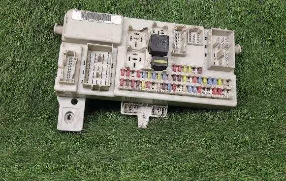 Ford Focus C-MAX Power management control unit 3M5T14A073BF