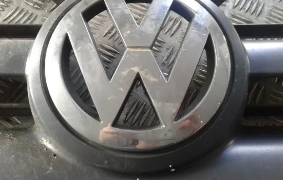 Volkswagen Crafter Manufacturer badge logo/emblem 