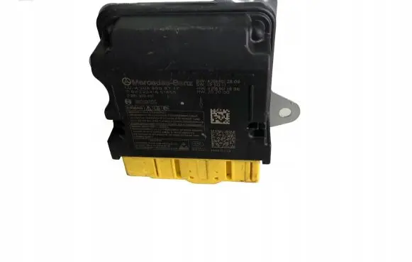 Mercedes-Benz CLA C117 X117 W117 Airbag control unit/module A2069005717