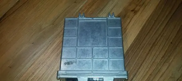 Audi A4 S4 B5 8D Engine control unit/module 0261203938939 8D0907557C