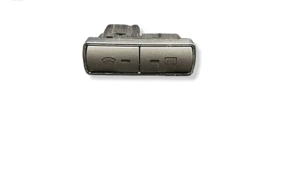 Ford Mondeo MK IV Windscreen/window heater switch 18K574AD