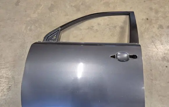 Mitsubishi L200 Front door