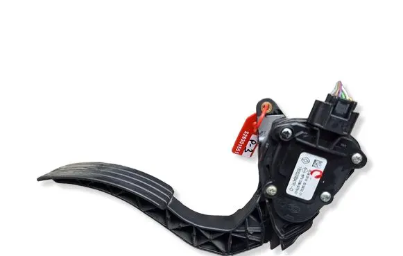 Renault Captur Accelerator throttle pedal S26301551 180029347