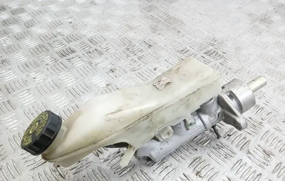 Toyota Corolla Verso E121 Master brake cylinder 