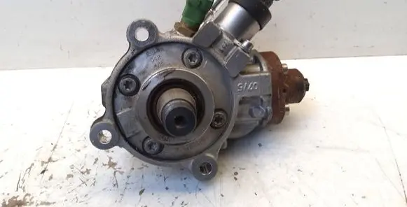 Jaguar XE Fuel injection high pressure pump 0445010706
