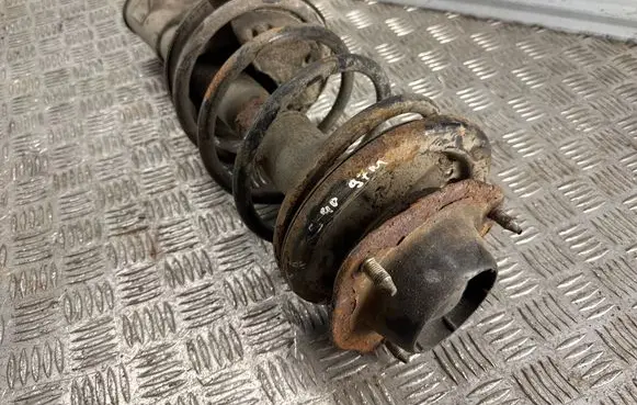 Volvo S40, V40 Front shock absorber/damper