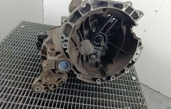 Ford Focus C-MAX Manual 5 speed gearbox 4M5R7002NC