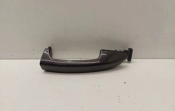 Volkswagen PASSAT B6 Front door exterior handle 3C0837210
