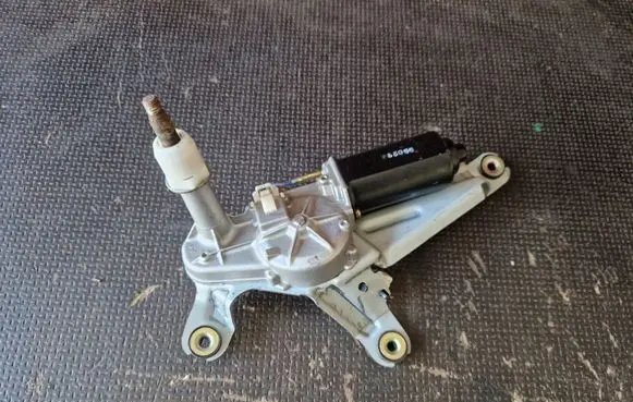 Nissan Patrol Y61 Rear window wiper motor 28710VB005