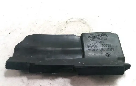 Land Rover Evoque I Other engine bay part GJ3266090AB