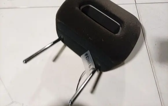 Honda Civic Front seat headrest 