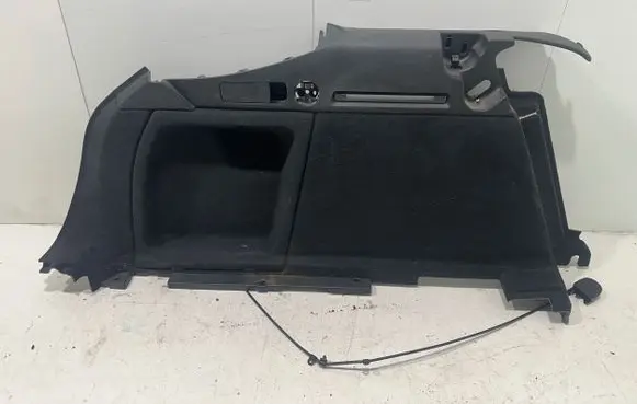 Trunk/boot side trim panel