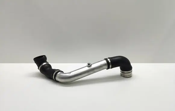 BMW 5 E60 E61 Intercooler hose/pipe 7790130 779013002 11617790130