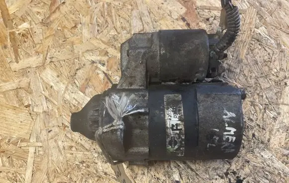 Nissan Almera N16 Starter motor 233009F660